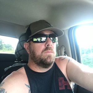 Meet your Posher, Adam